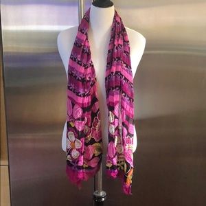 Vera Bradley Lightweight Scarf!